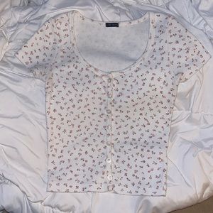 Brandy melville button up floral crop top